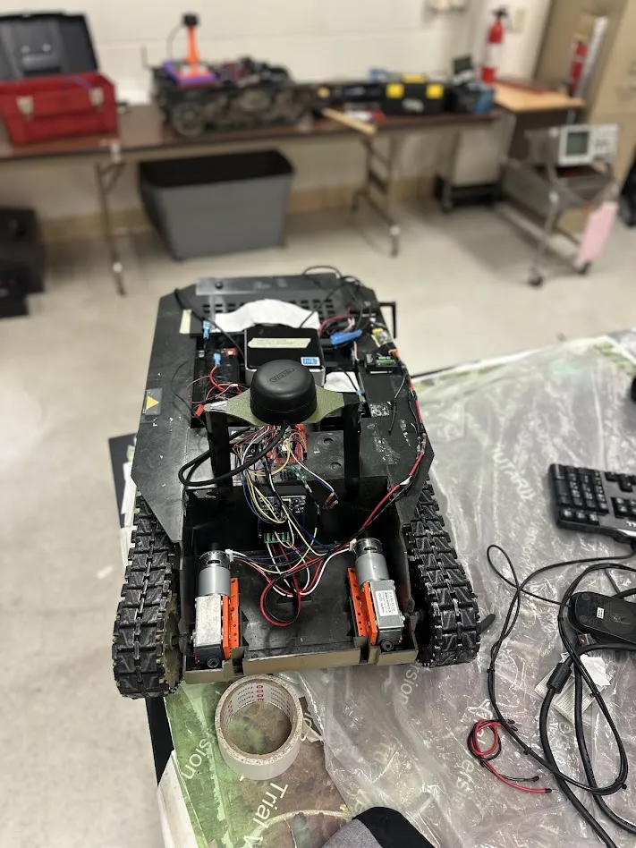 Autonomous tracked UGV platform