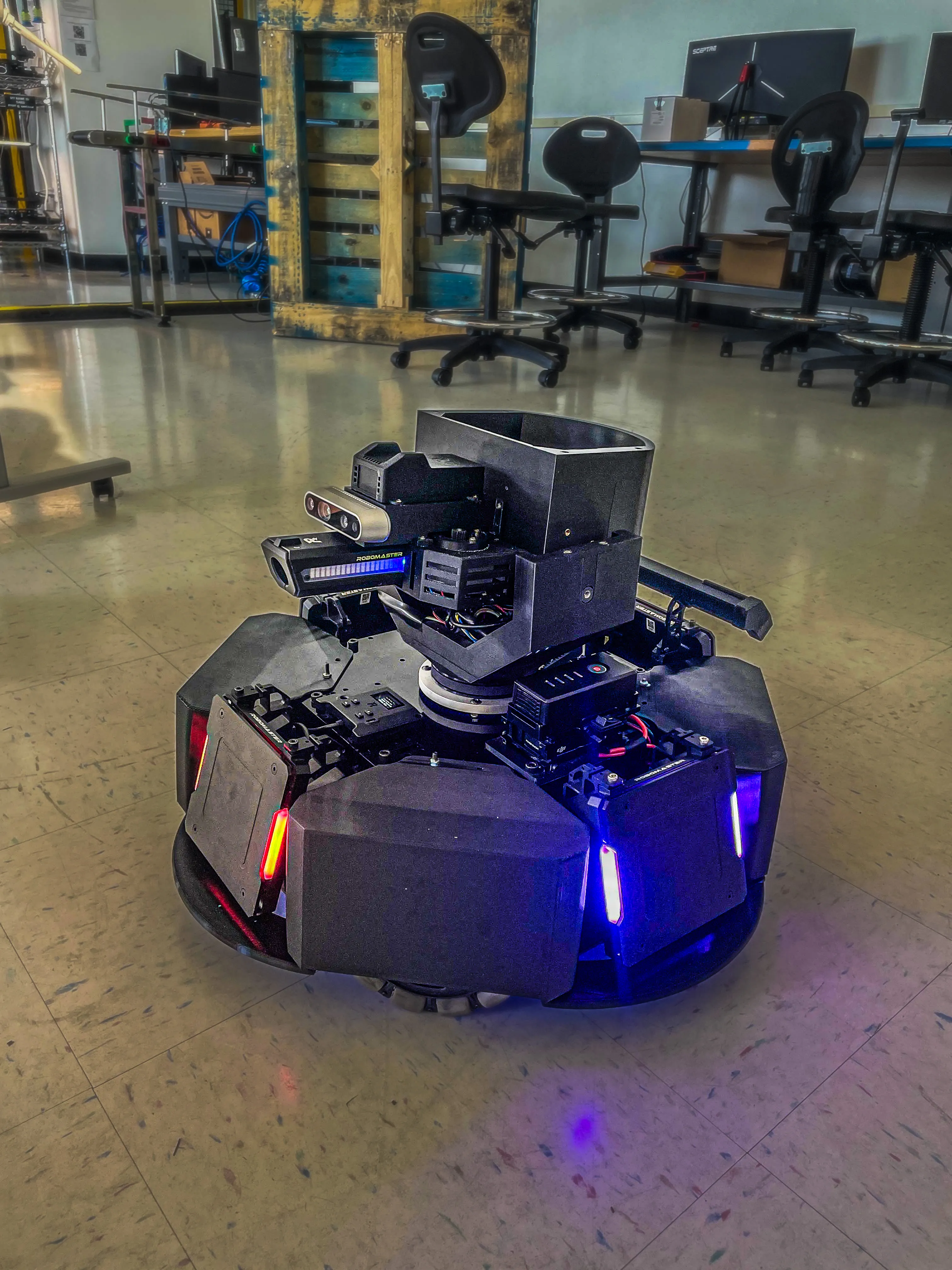Fully assembled Standard robot with LED underglow